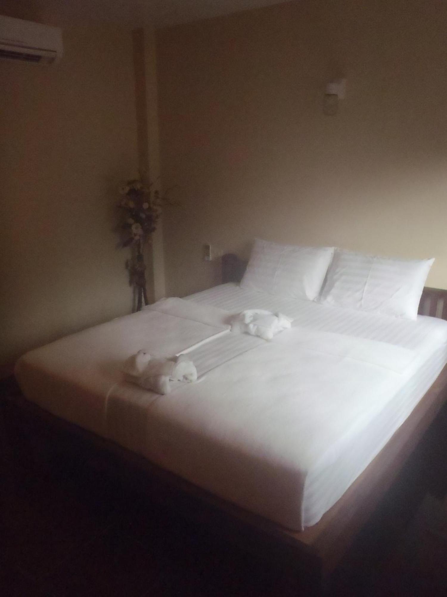 Silver Sands - Resor